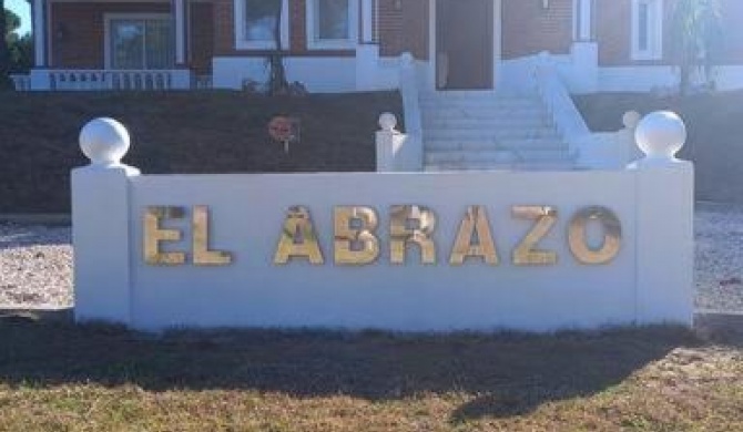 EL ABRAZO - Casa de categoría en Alamos II Pinamar Norte - Consultar antes de reservar