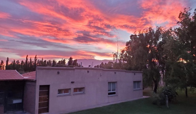 Casa quinta en Pocito con pileta quincho cancha de futbol