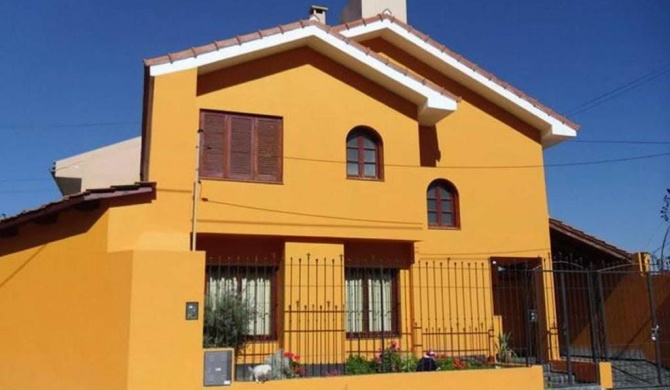 Casa en B° Tres Cerritos, Salta Capital. Alquiler Temporal