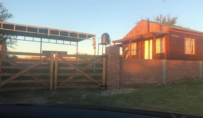 La casita roja del cerro